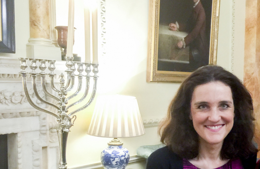 Theresa Villiers at Downing Street Chanukah reception in 2018
